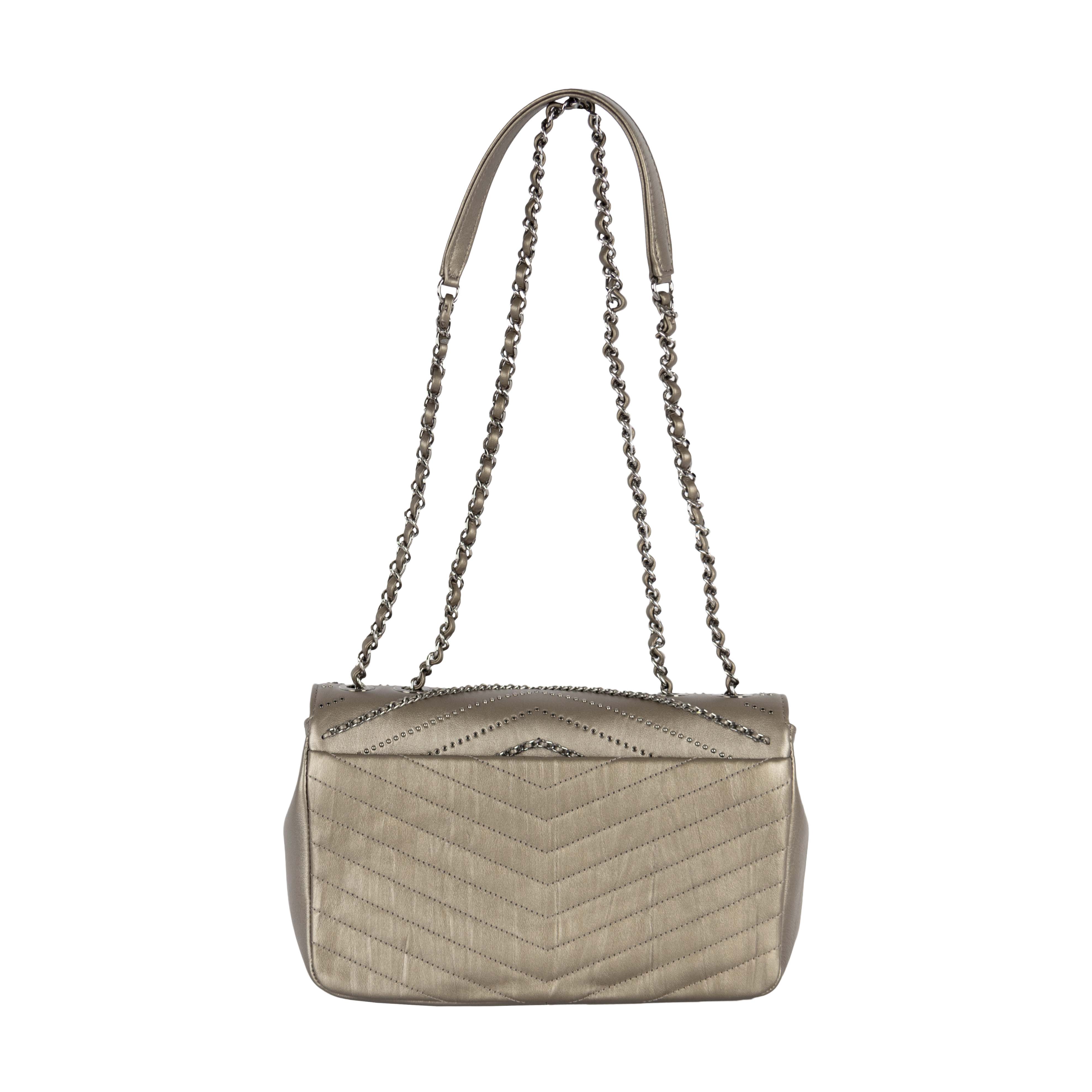 Chanel Embellished 'Chain Sequins' Chevron Flap Bag - '10s