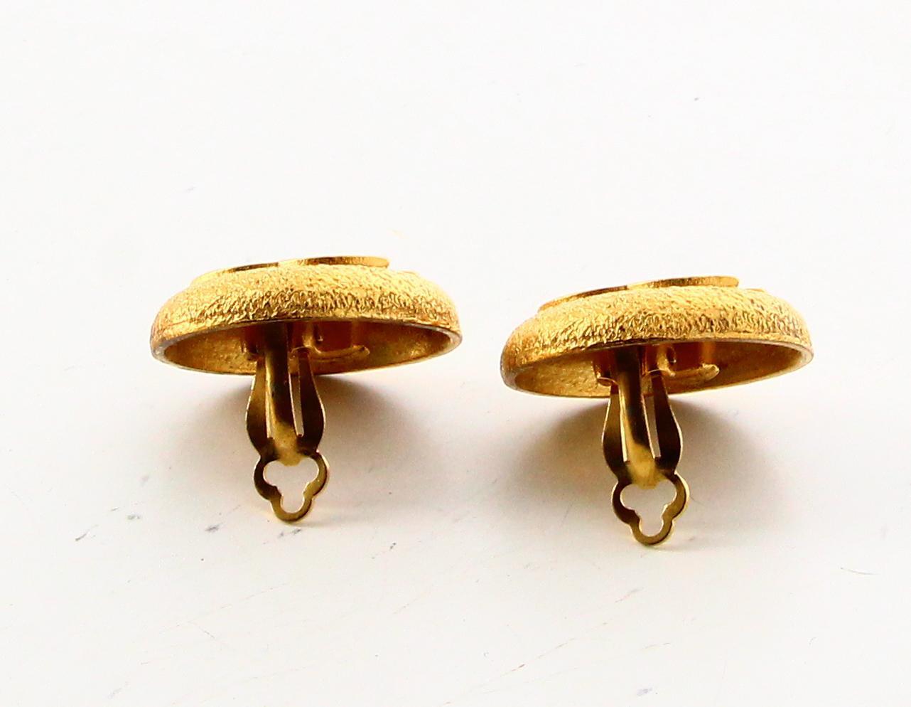 Chanel CC Clip On Earrings - '90s