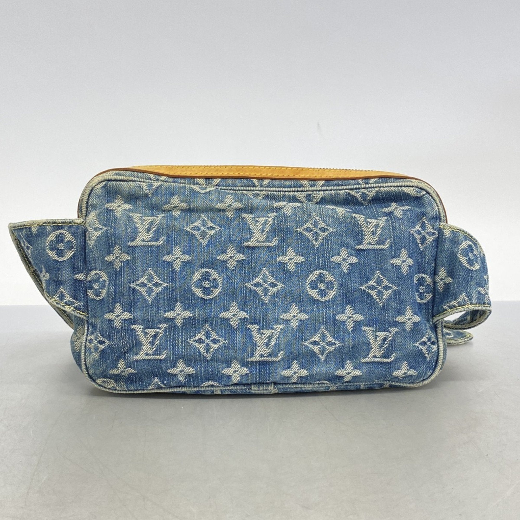 Louis Vuitton Bum Bag / Sac Ceinture