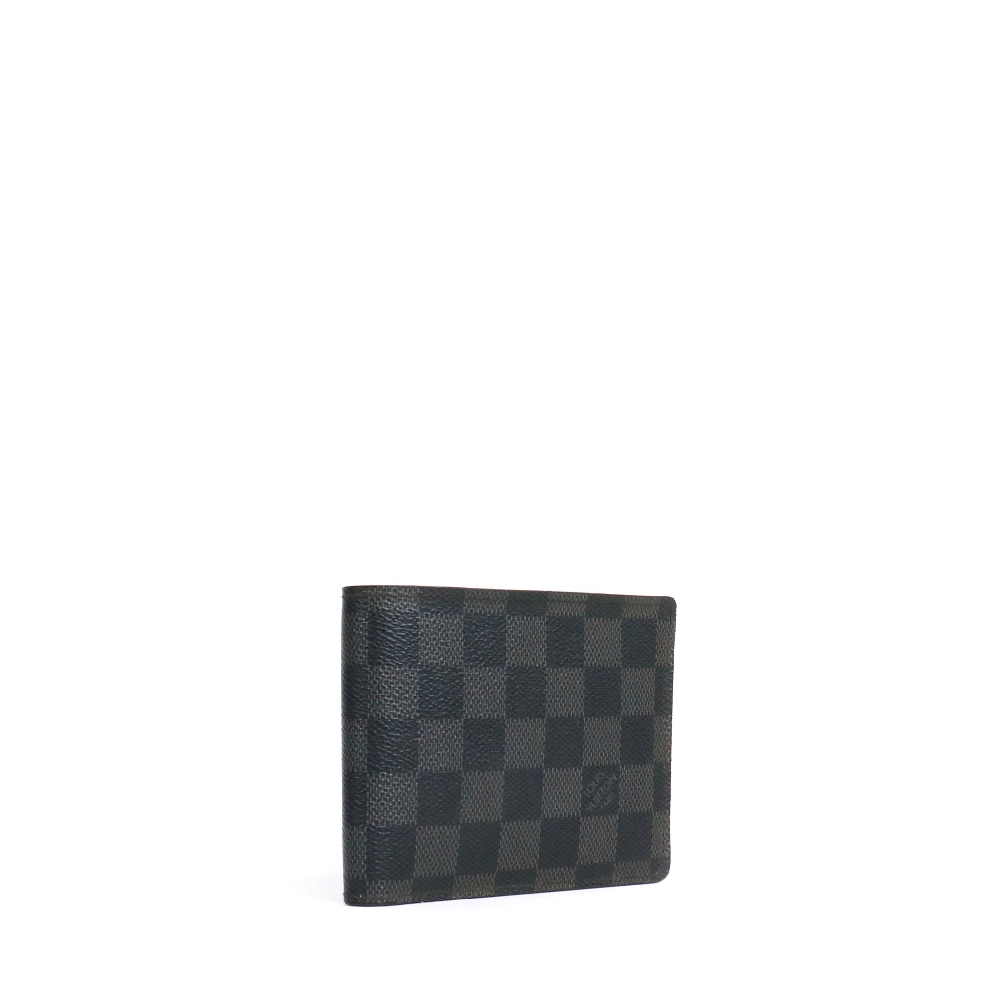 LOUIS VUITTON Wallets Capucines