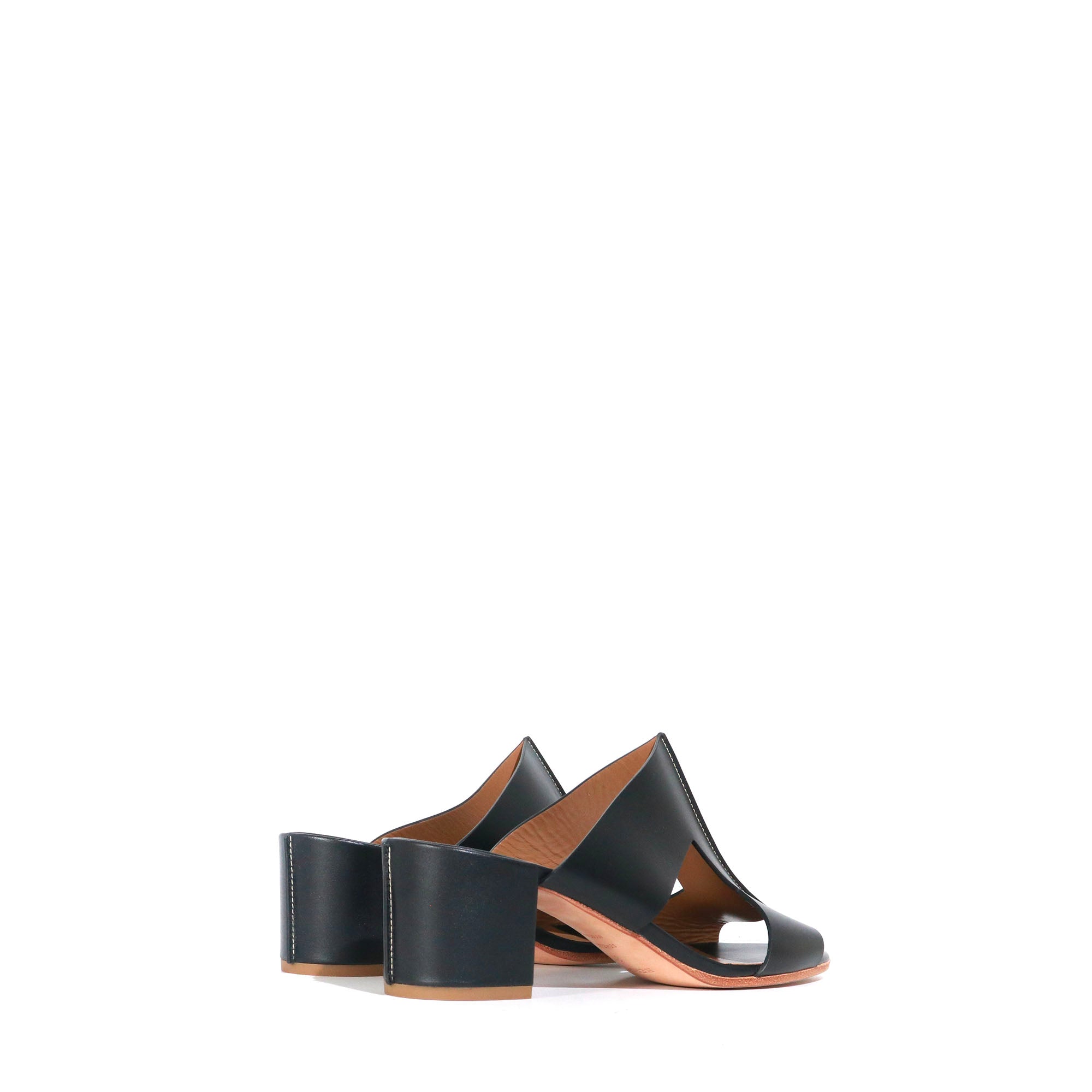 HERMES Sandals Ostia