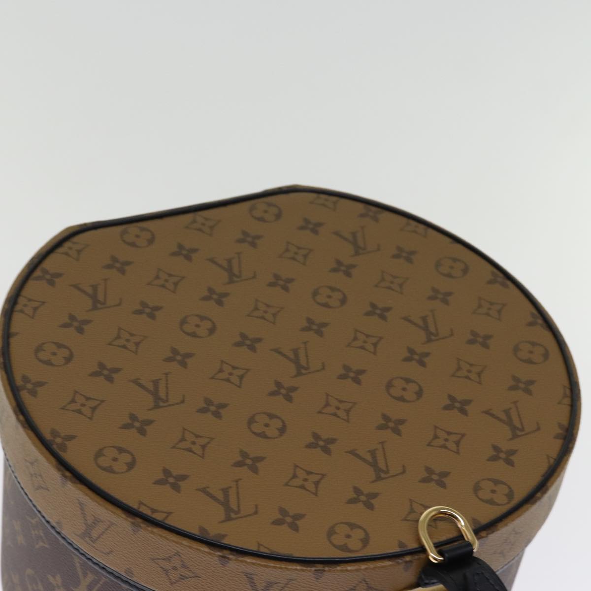 Louis Vuitton Reverse