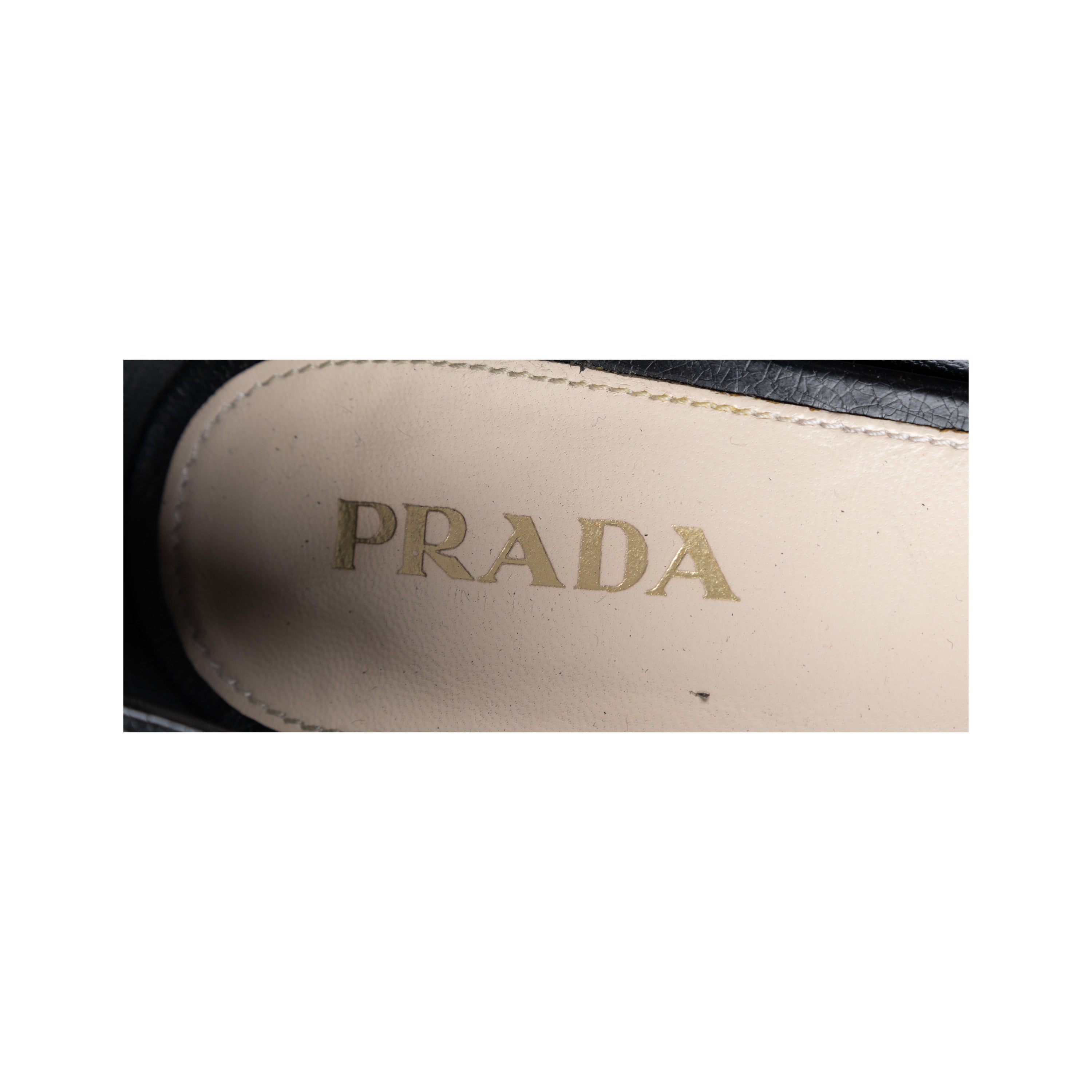 Prada Leather Pumps - '10s