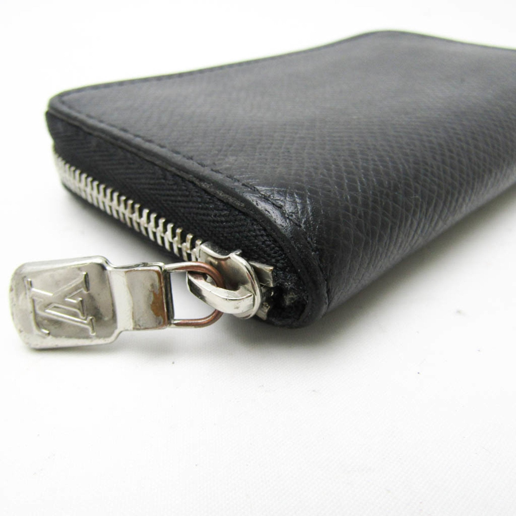 Louis Vuitton Zippy coin purse