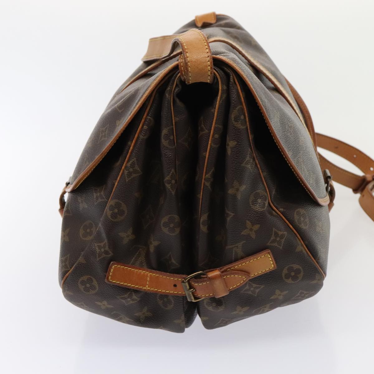 Louis Vuitton Saumur 35