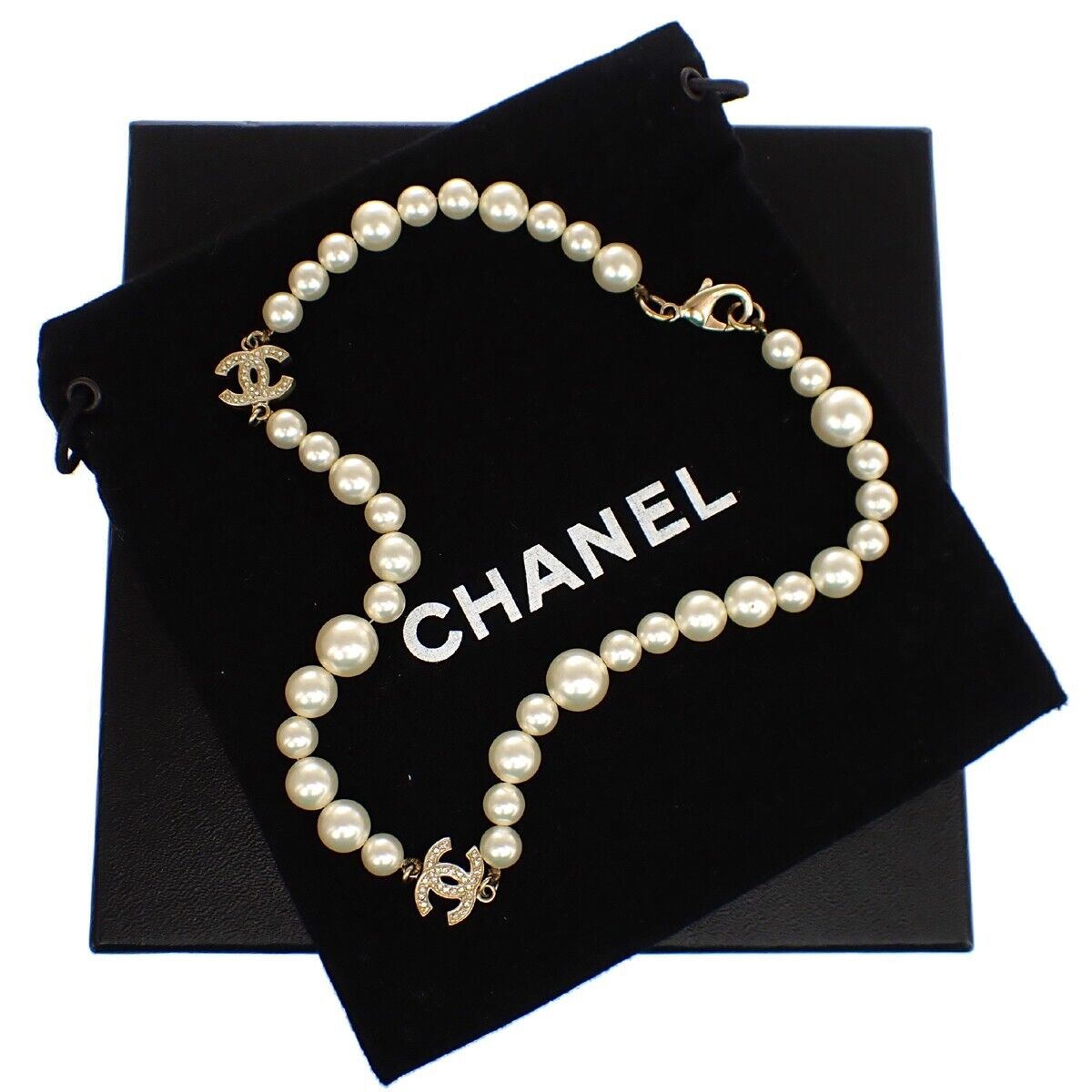 Chanel Logo CC