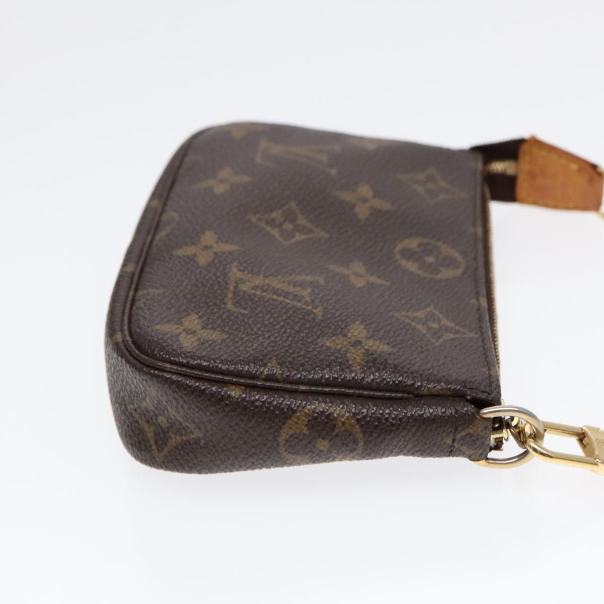 Louis Vuitton Pochette Accessoire