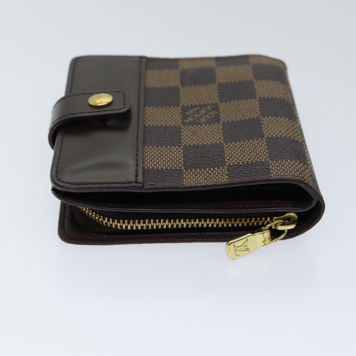 Louis Vuitton Compact zip