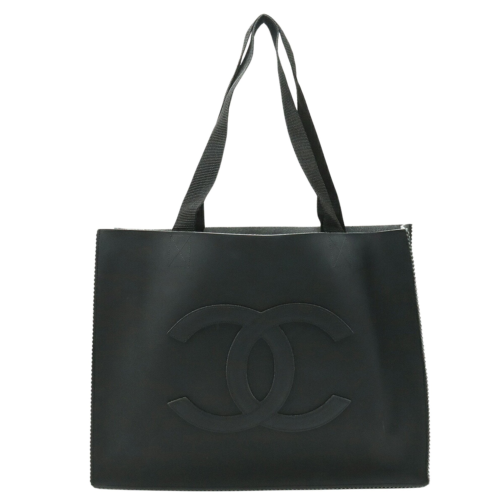 Chanel Logo CC