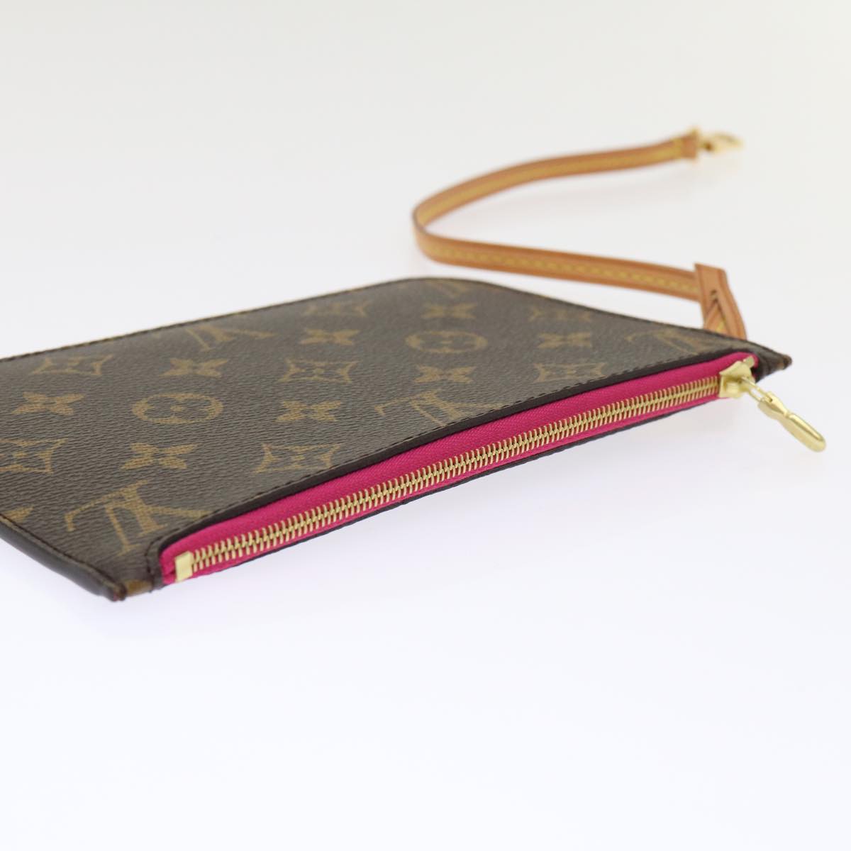 Louis Vuitton POCHETTE NEVERFULL