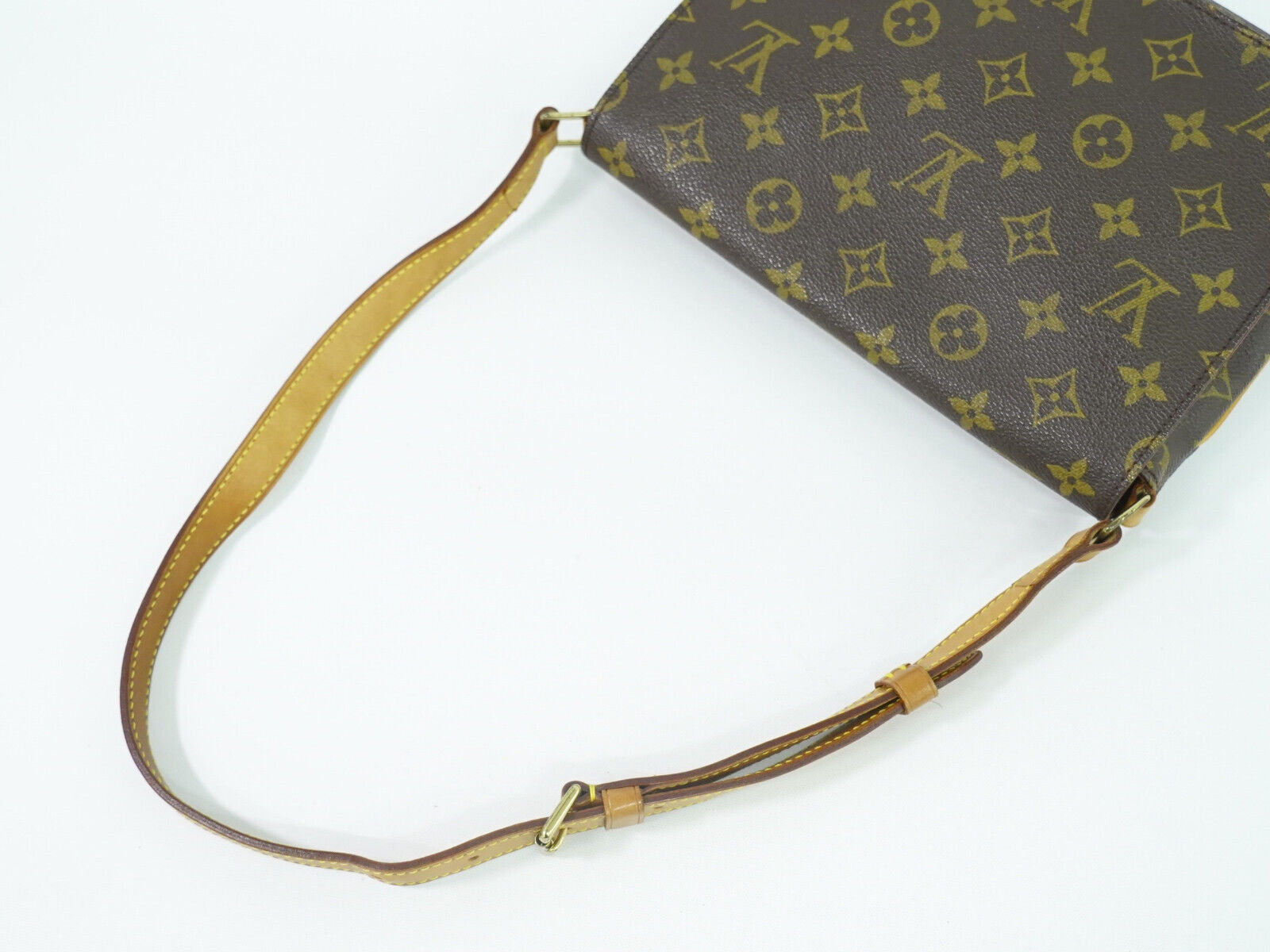 Louis Vuitton Musette Tango