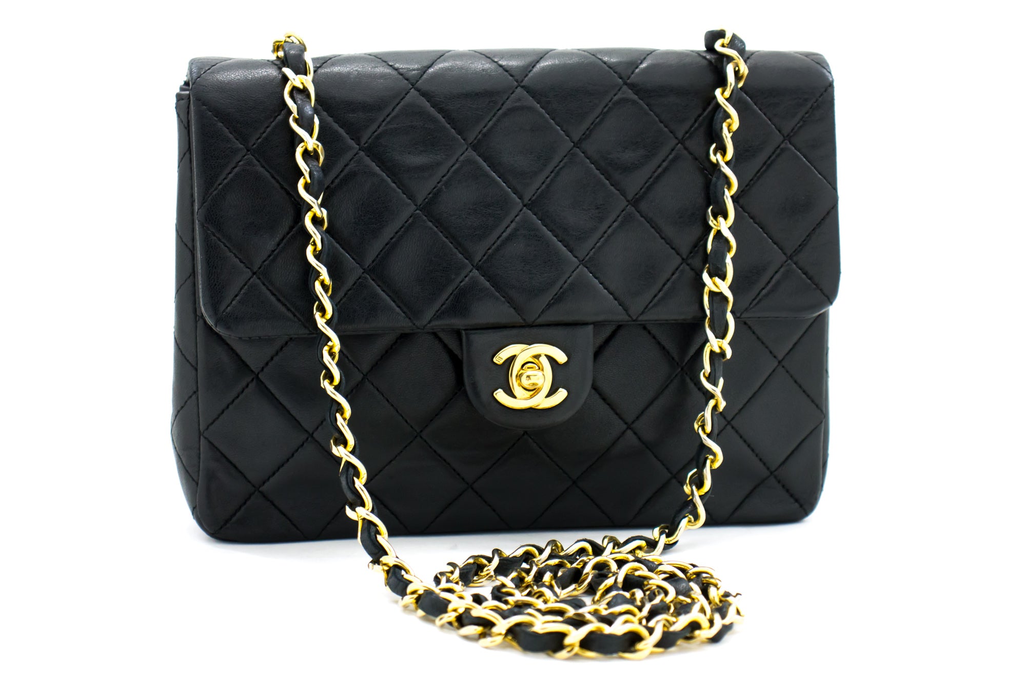 Chanel Mini matelassé