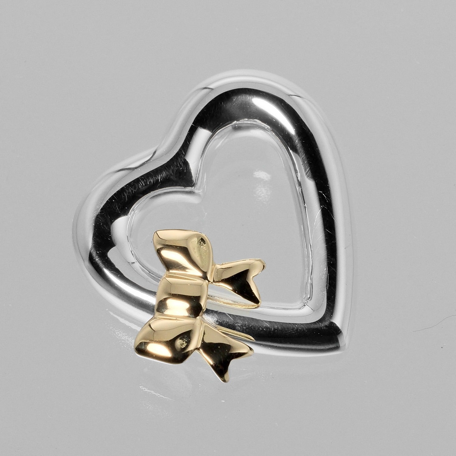 Tiffany  Co Heart Ribbon