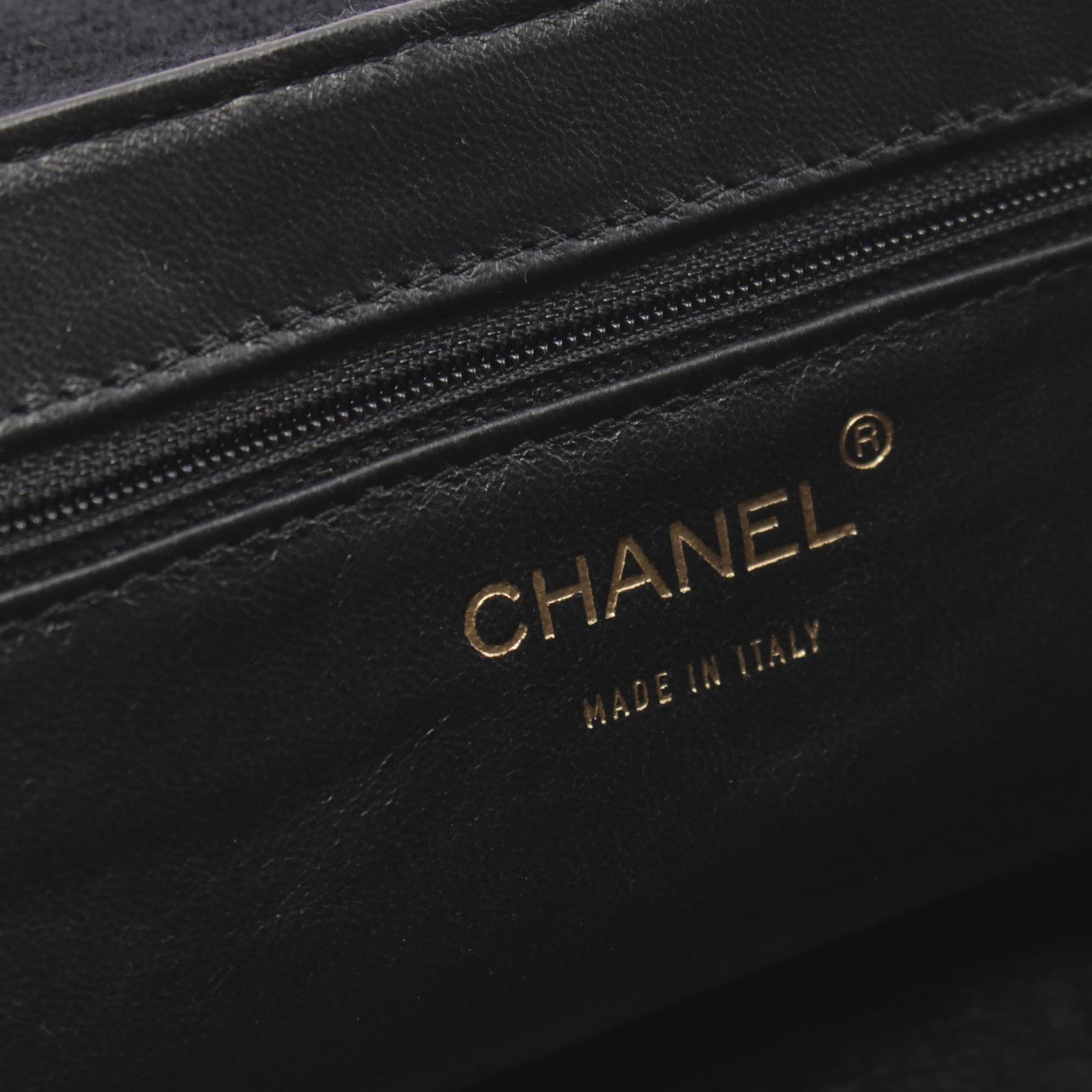 Chanel Single flap