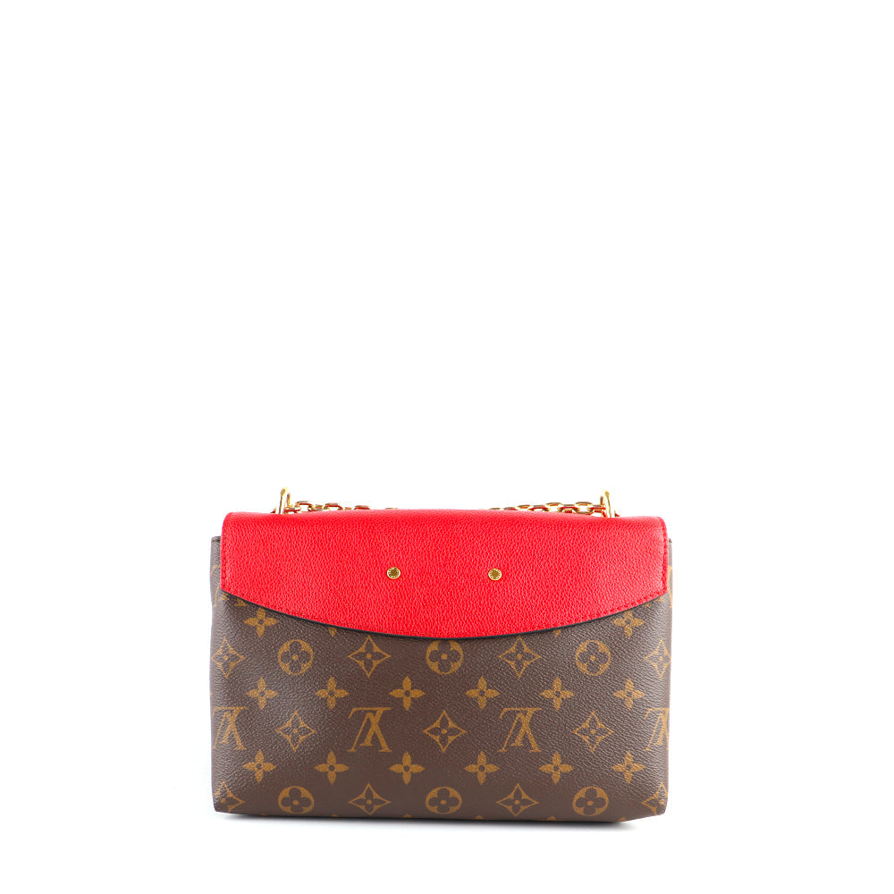 LOUIS VUITTON Handbags