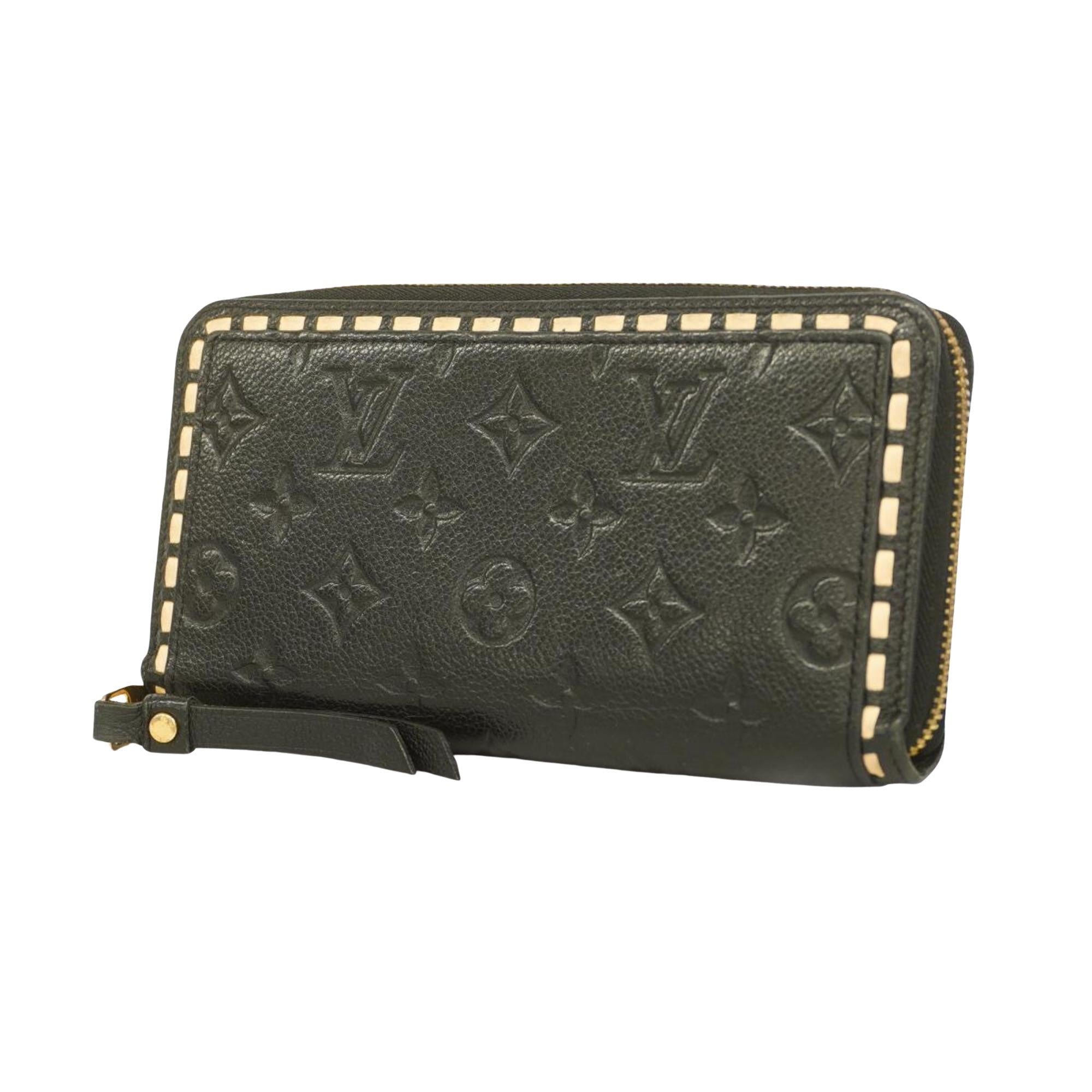 Louis Vuitton Zippy wallet