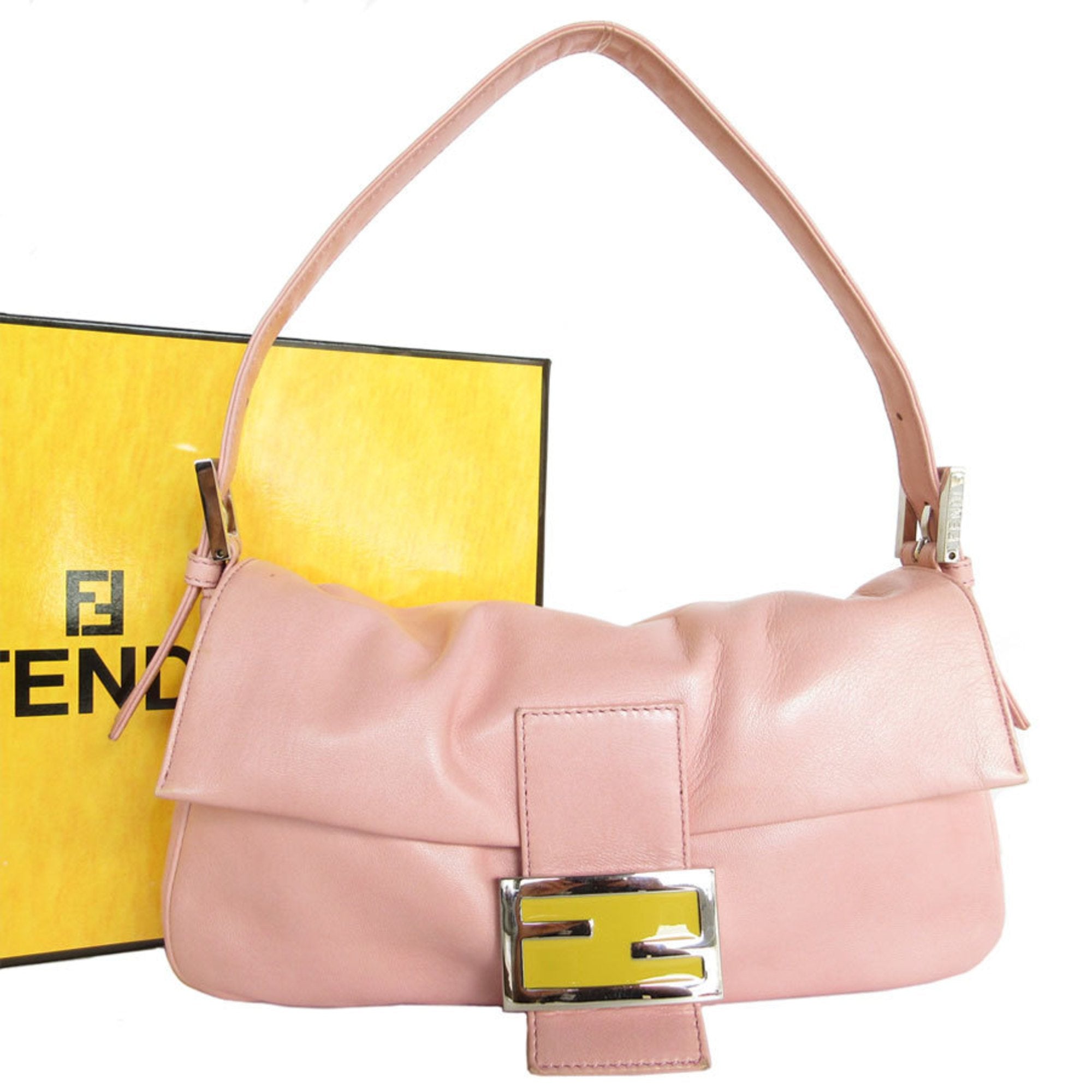 Fendi Baguette