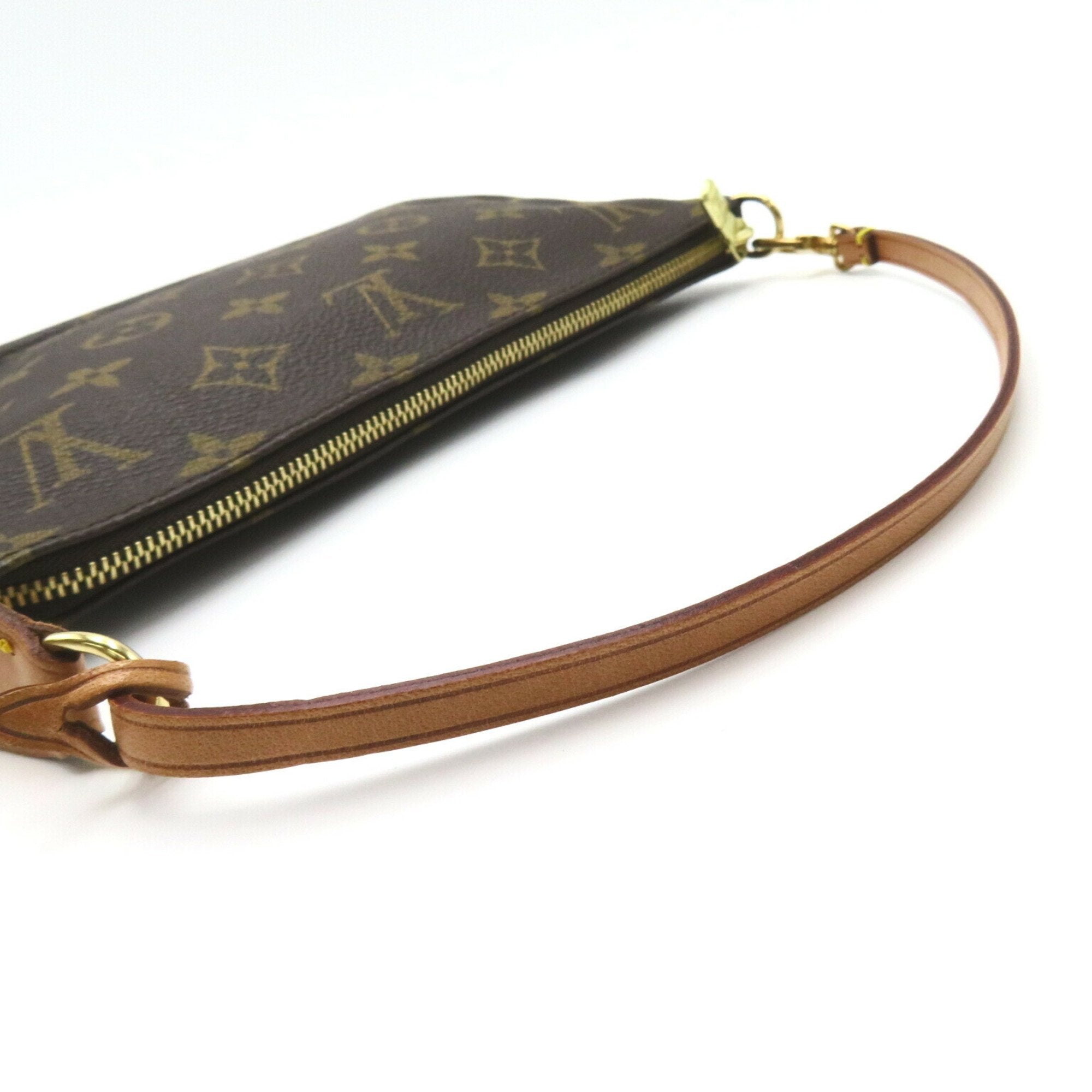 Louis Vuitton Pochette accessoires