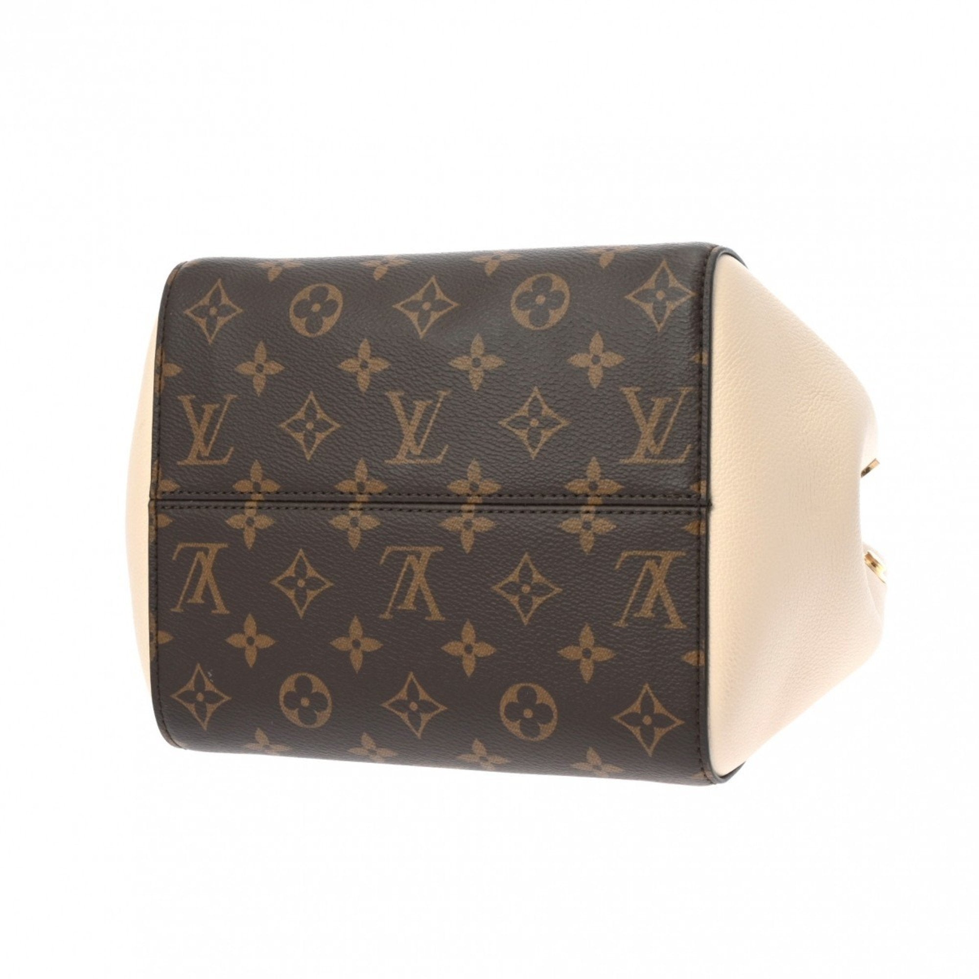 Louis Vuitton Fold PM