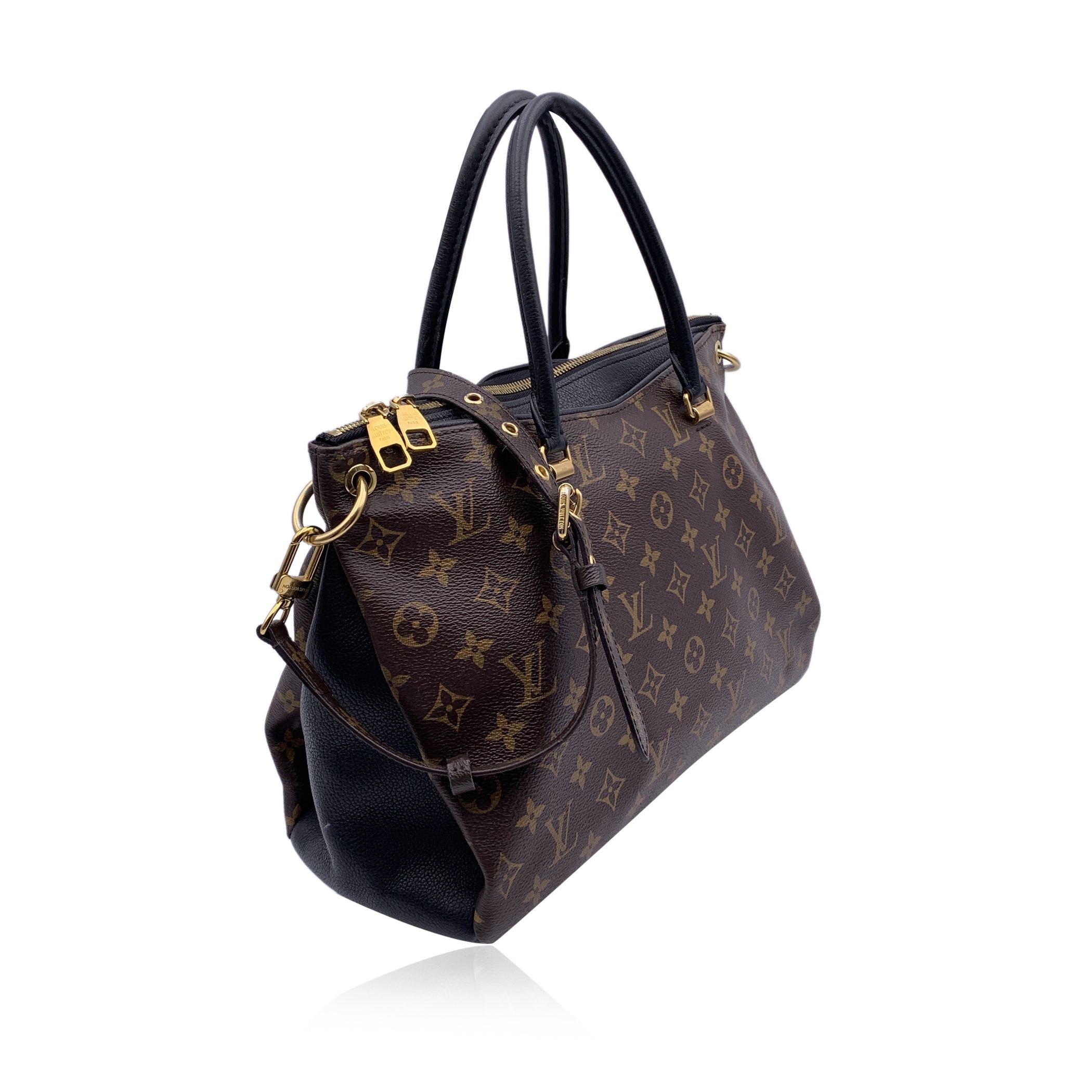 Louis Vuitton Handbag Pallas