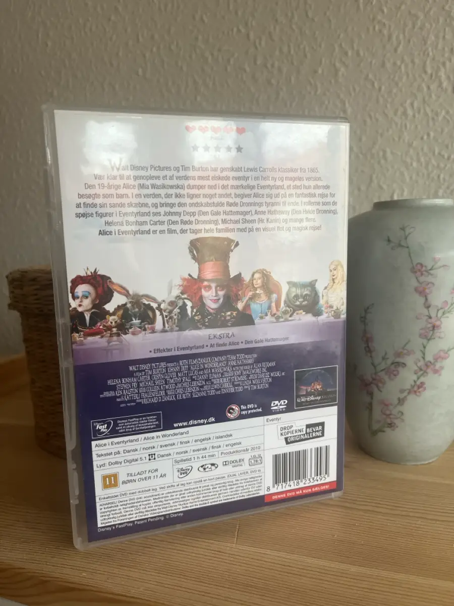 DVD Alice i eventyrland