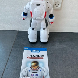 Xtrem bots Astronaut robot