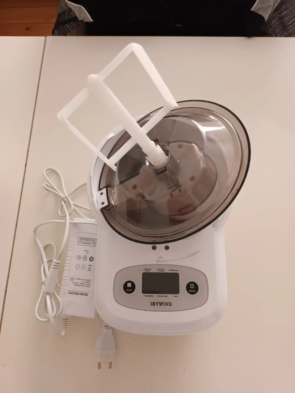 Iby wind Ice Cream Maker