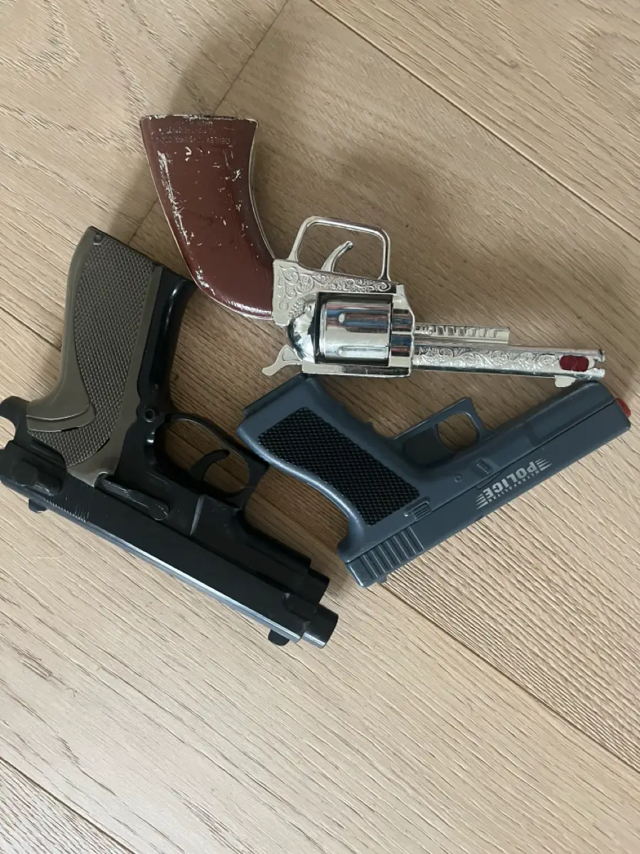 Ukendt Pistoler