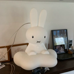 Ukendt Miffy loftslampe