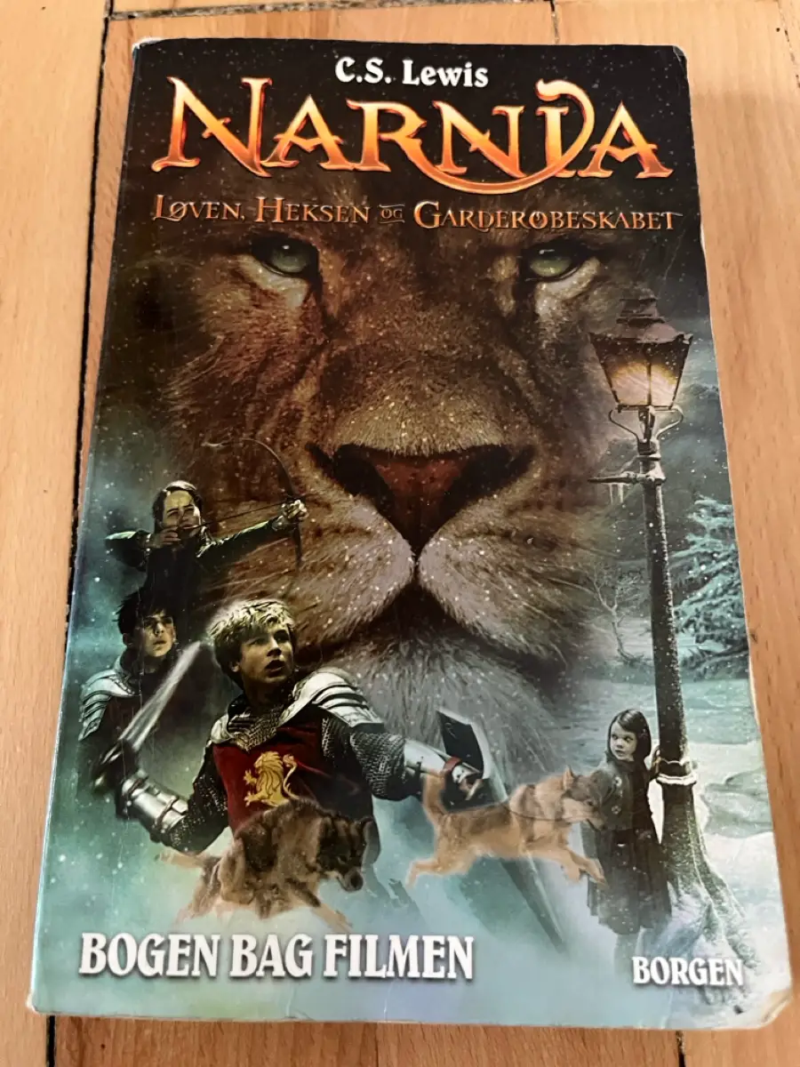 Narnia - løven heksen og garderobeskabe Bog