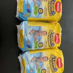 Huggies Svømmebleer