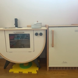 Sebra Legekøkken og køleskab
