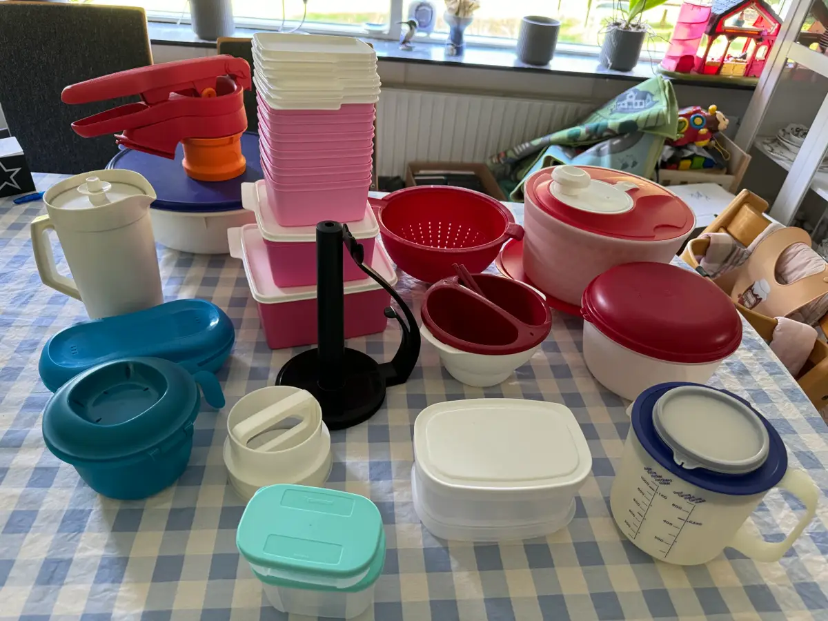 Tupperware Diverse