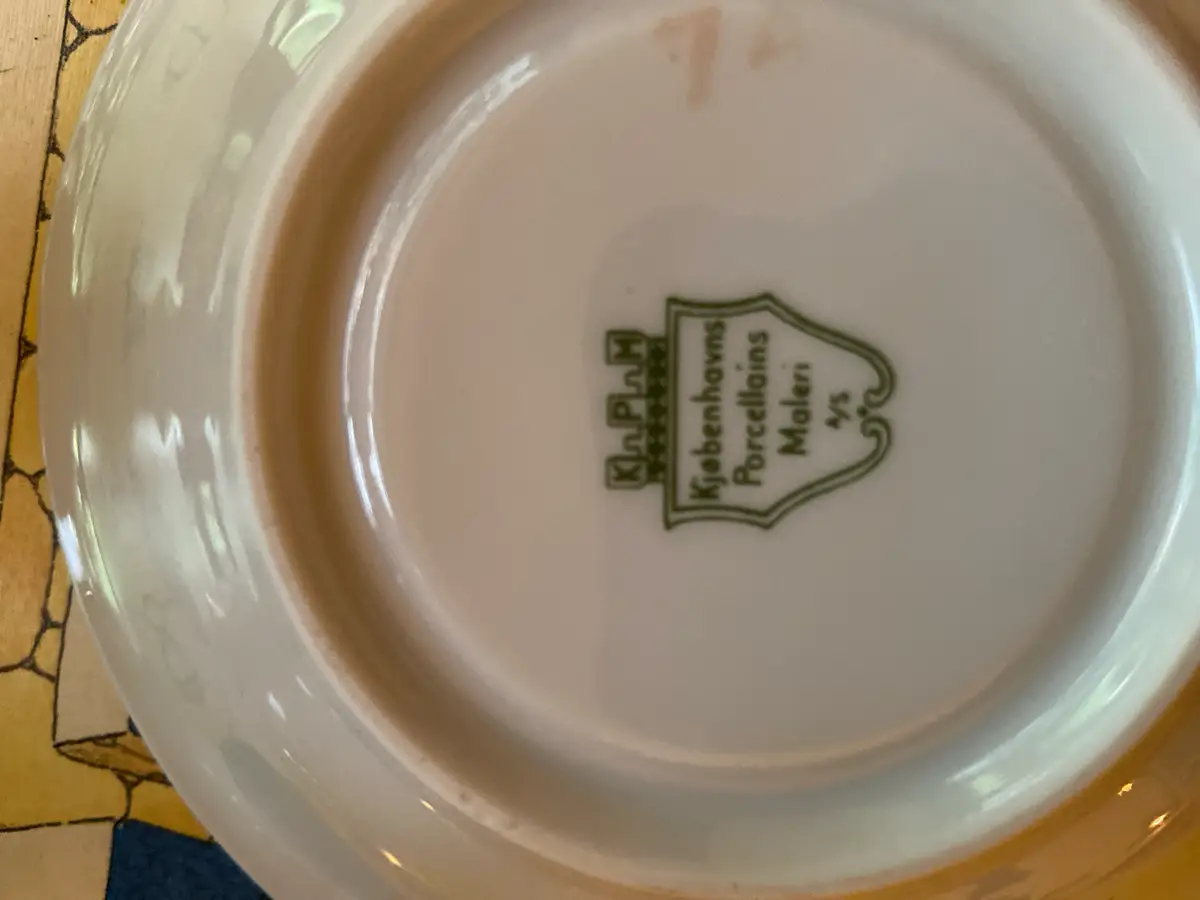 Kbh Porcelæns maleri Mokka kopper