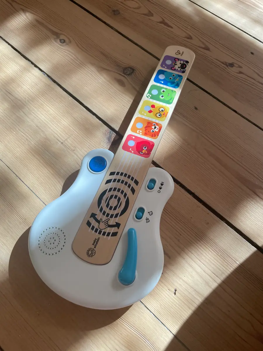 Baby Einstein Guitar