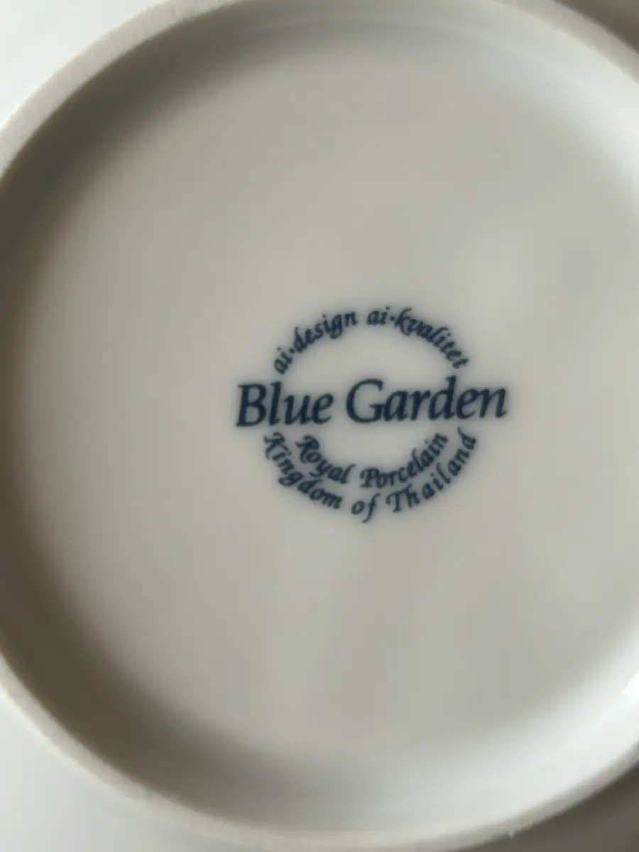 Royal porcelæn of Thailand Blue Garden porcelæn