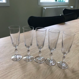 Ukendt Gamle champagne glas