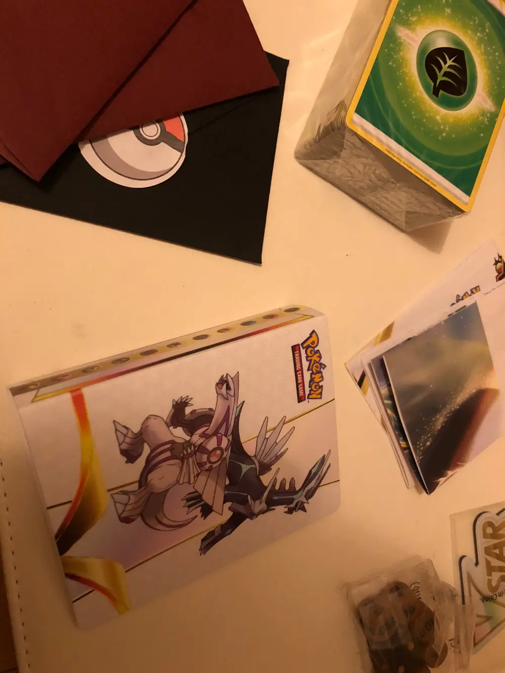 Pokémon Tin med pokemon