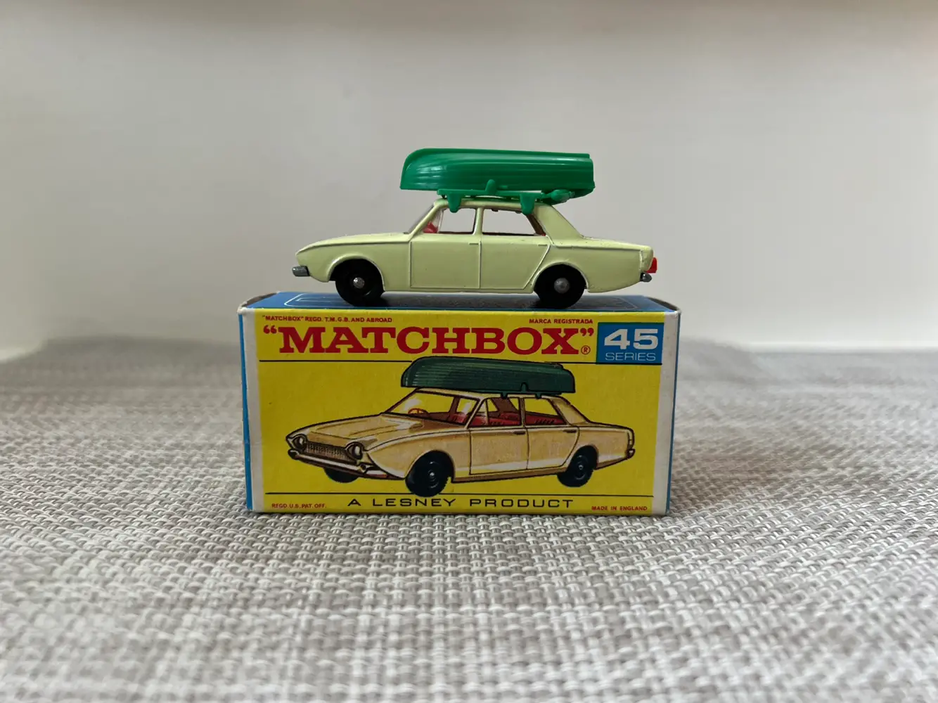 LESNEY MATCHBOX SERIE CAR COLLECTION