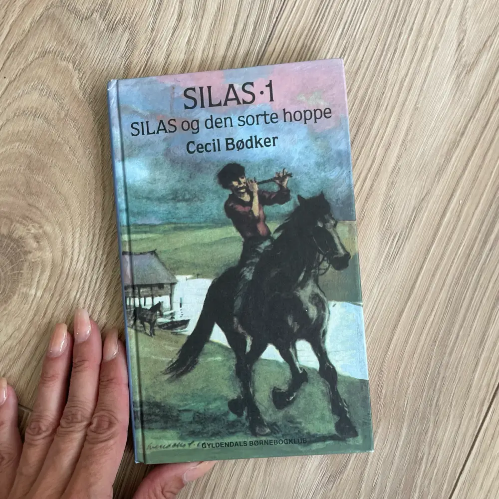 Silas og den sorte hoppe Cecil Bødker bog om Silas