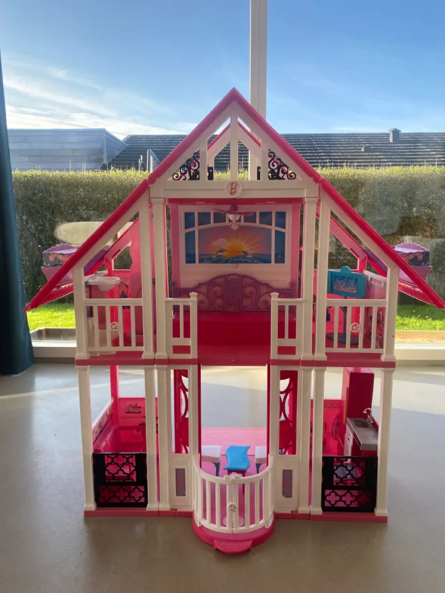 Barbie Hus