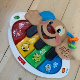 Fisher Price Bamse og musik