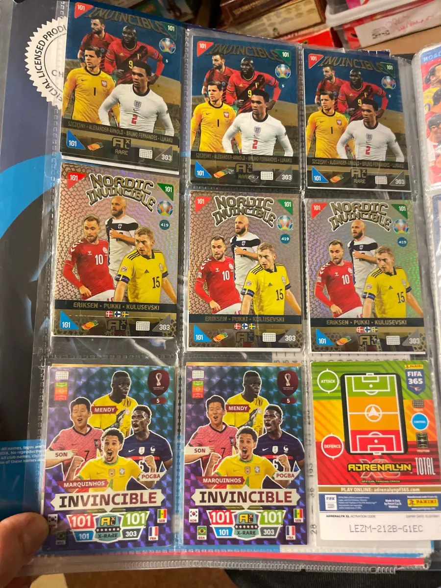 Panini Invincible Fodboldkort auto