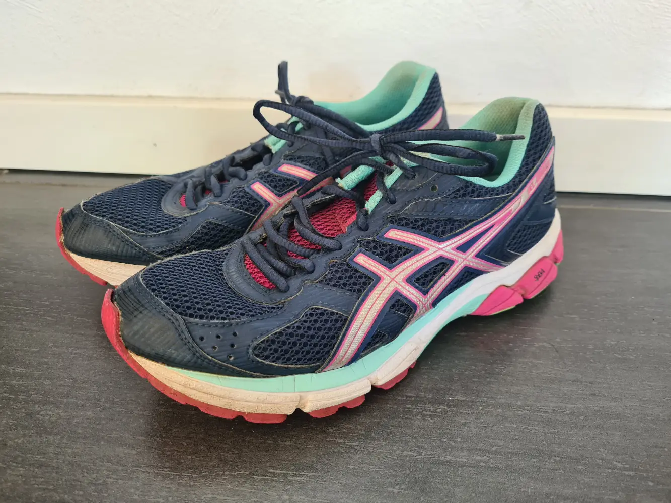 ASICS Kondisko