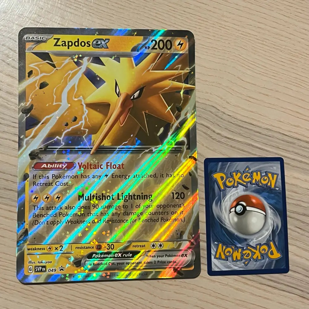 Pokémon Zapdos Jumbo kort