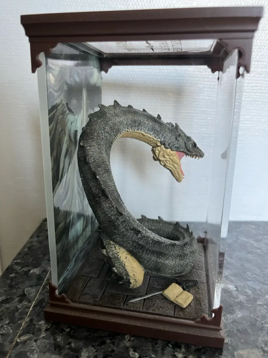 Harry Potter Basilisk figur