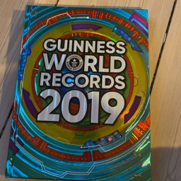 Guinness World Records 2019 Bog