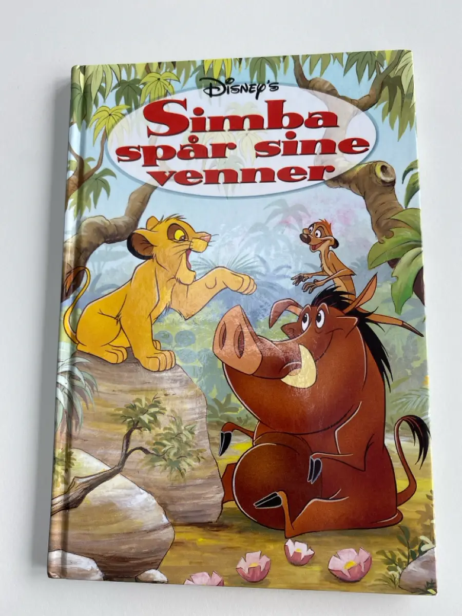 Simba spår sine venner Bog