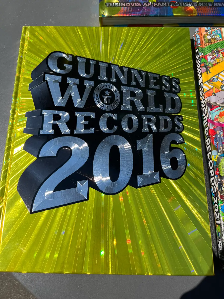 Guinness world records Bøger