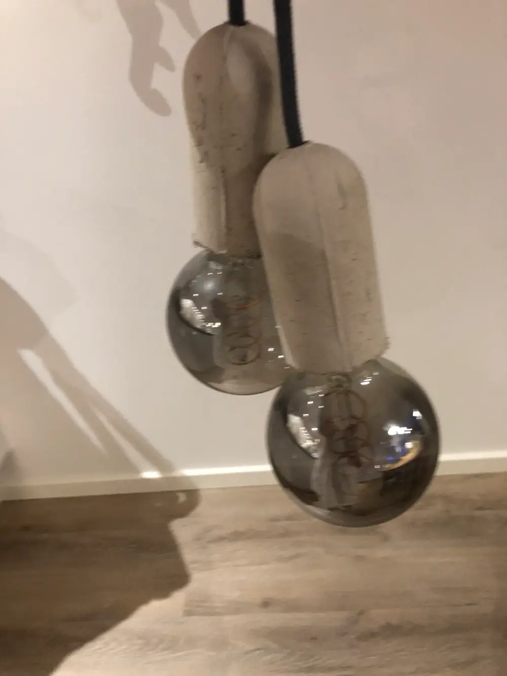 Ide møbler 2 loft lamper